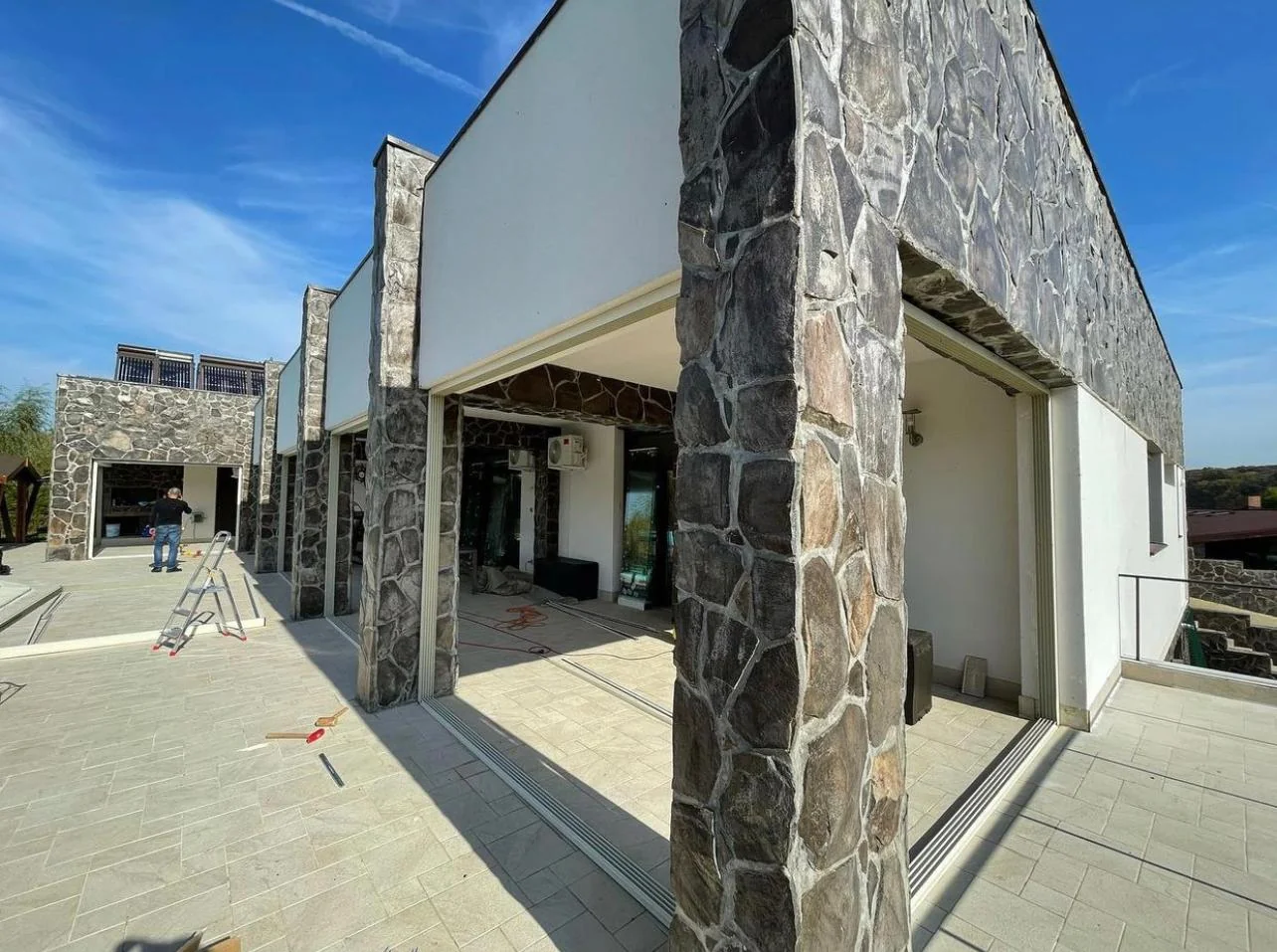 CASA PRIVAT PREDEAL — Imagen 3 de 6