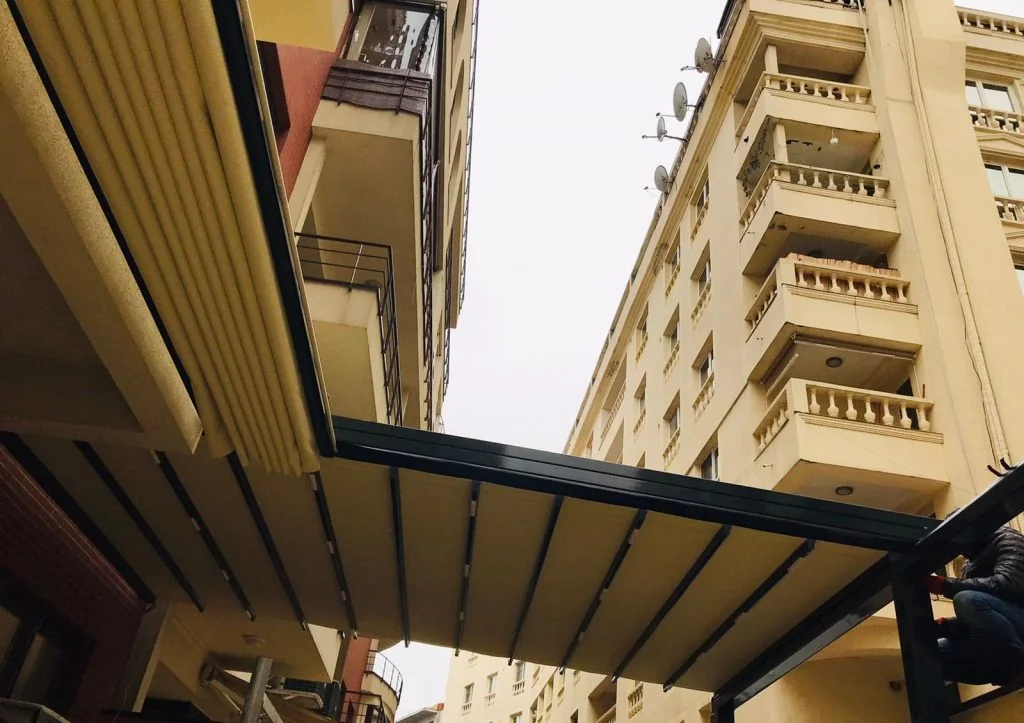 CASA PRIVATA HERASTRAU — Imagen 1 de 3