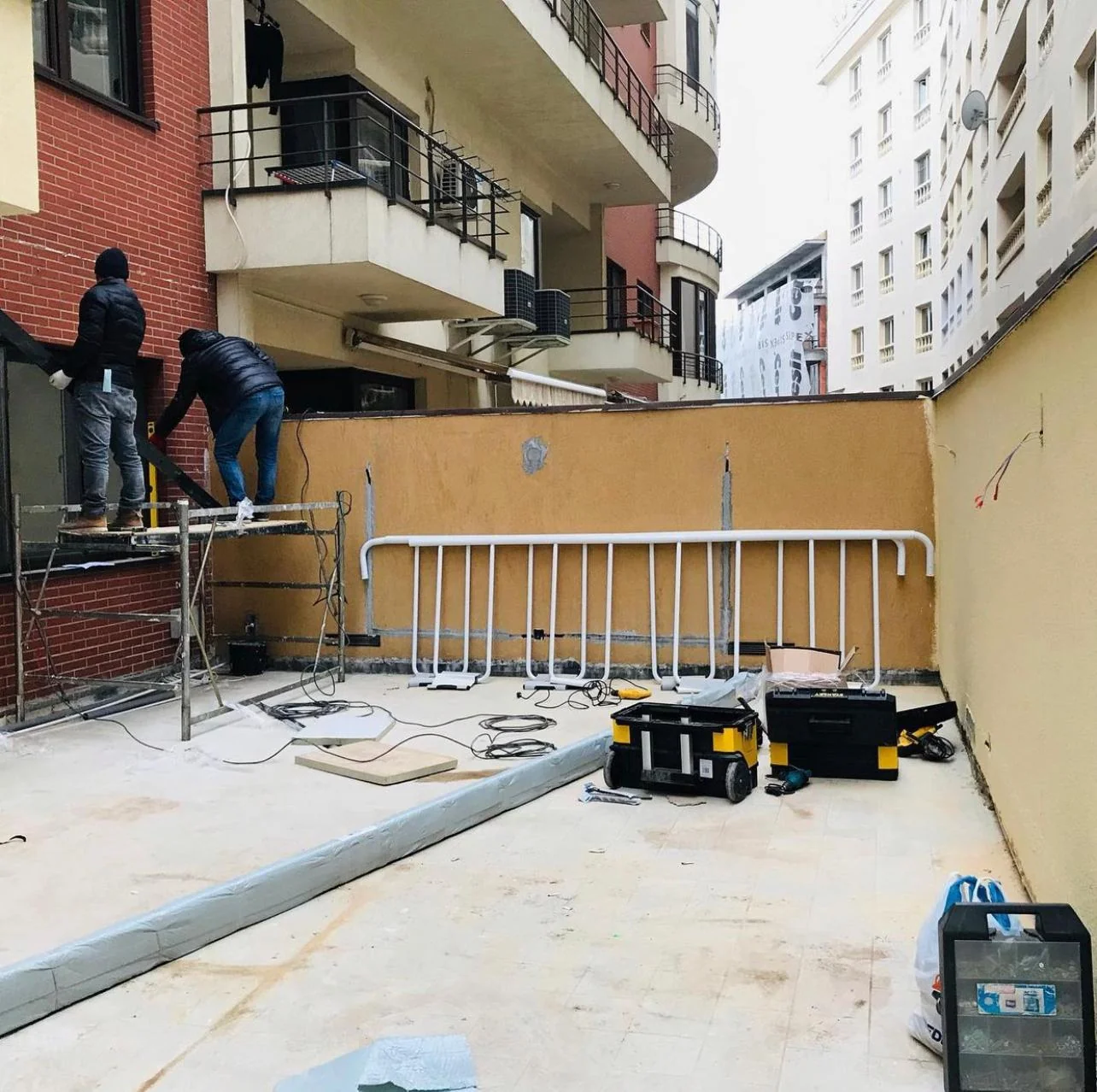 CASA PRIVATA HERASTRAU — Imagen 3 de 3